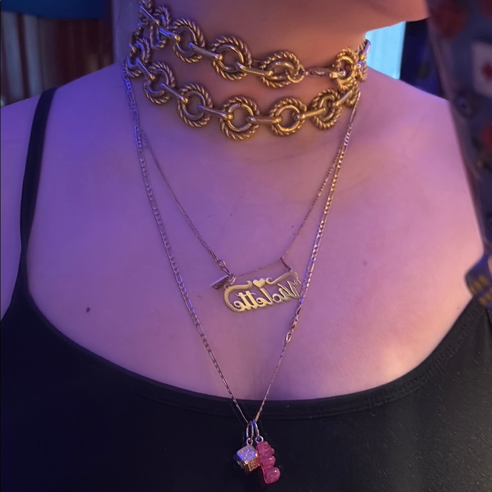 VINTAGE GOLD BELT OR NECKLACE